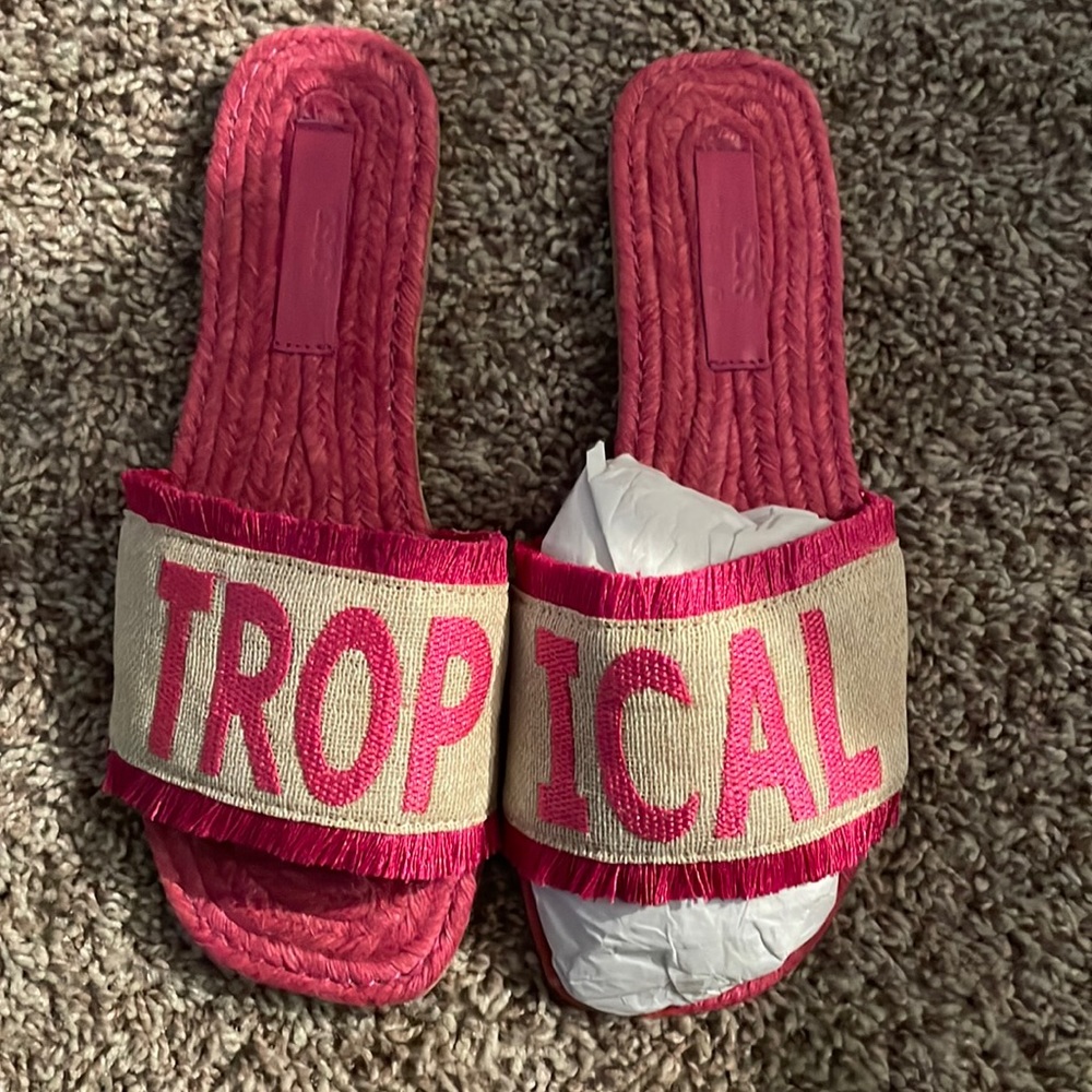 ASOS “TROPICAL” FLATS